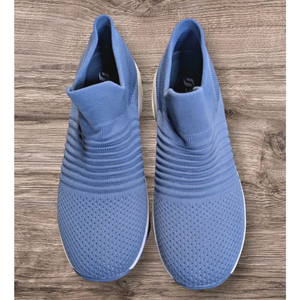 STQ Slip On Breathe Mesh Walking Shoes Womens Size 7.5 Blue Sneakers Comfort